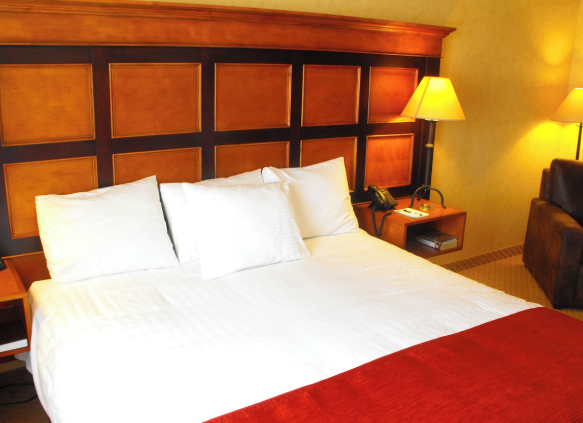 An unforgettable vacation at Diamond Mountain Casino Hotel